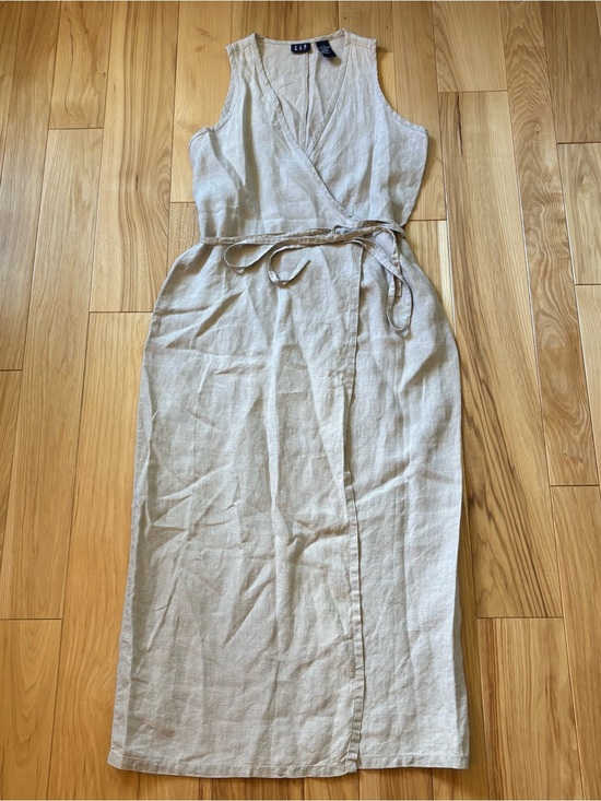 GAP Dresses & Skirts - Vintage Gap Linen Tan V Neck Wrap Style Midi Dress